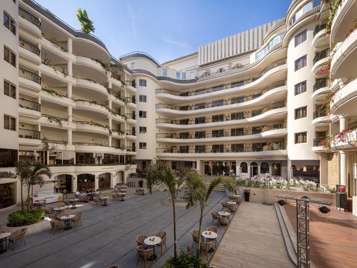 สไตเกนเบร์เกอร์ ไนล์ พาเลซ Hotel ลักซอร์ ภายนอก รูปภาพ The courtyard at The Ivy Collection