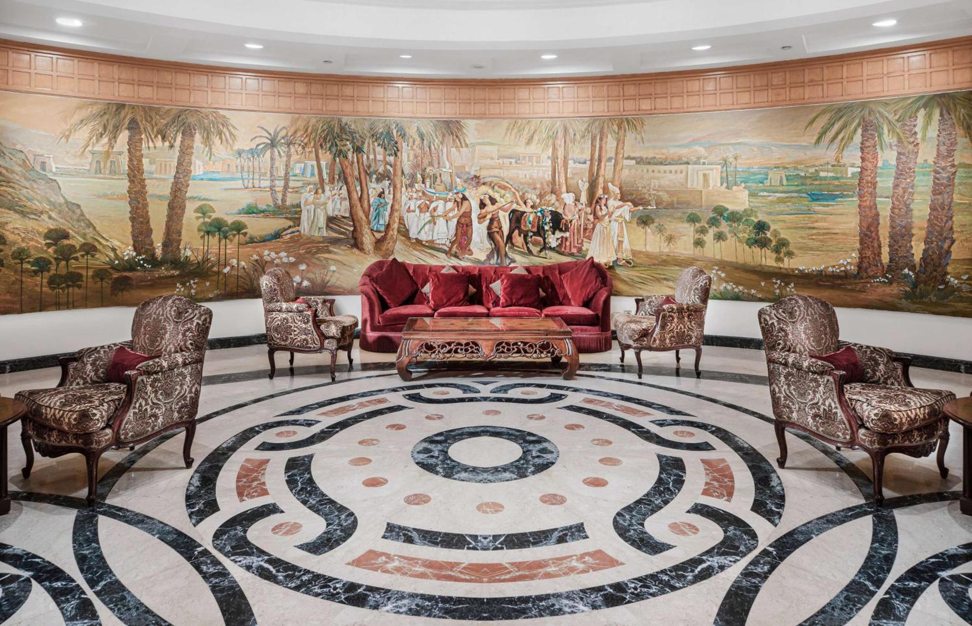 สไตเกนเบร์เกอร์ ไนล์ พาเลซ Hotel ลักซอร์ ภายนอก รูปภาพ The lobby of the hotel